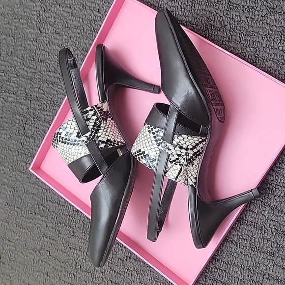 Ellen Tracy Leather Black/Snakeprint strap pumps US 7.5 - Picture 4 of 6